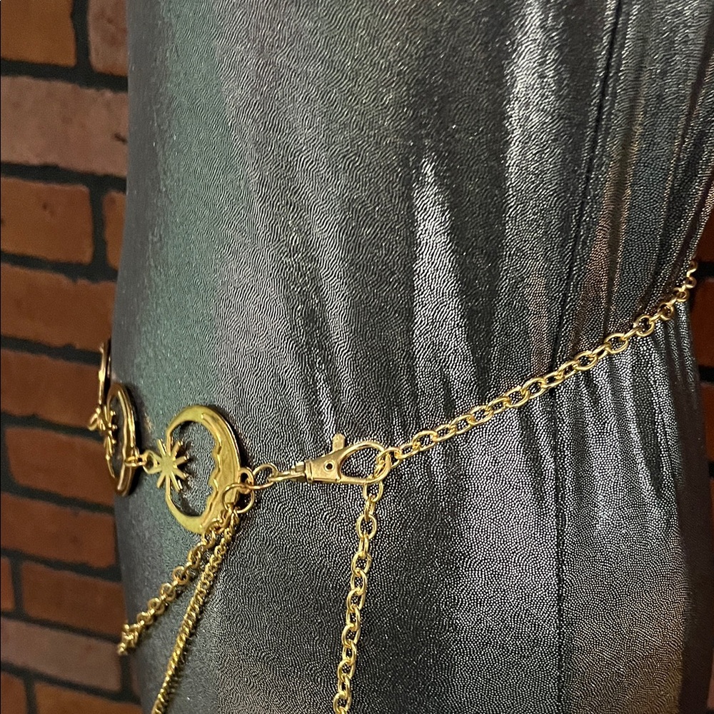 Gold Moon and Star Chain Belt - Picture 3 of 5